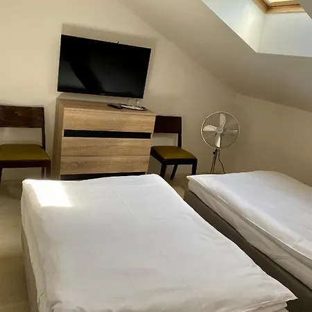 Na Hradbach Guest house *